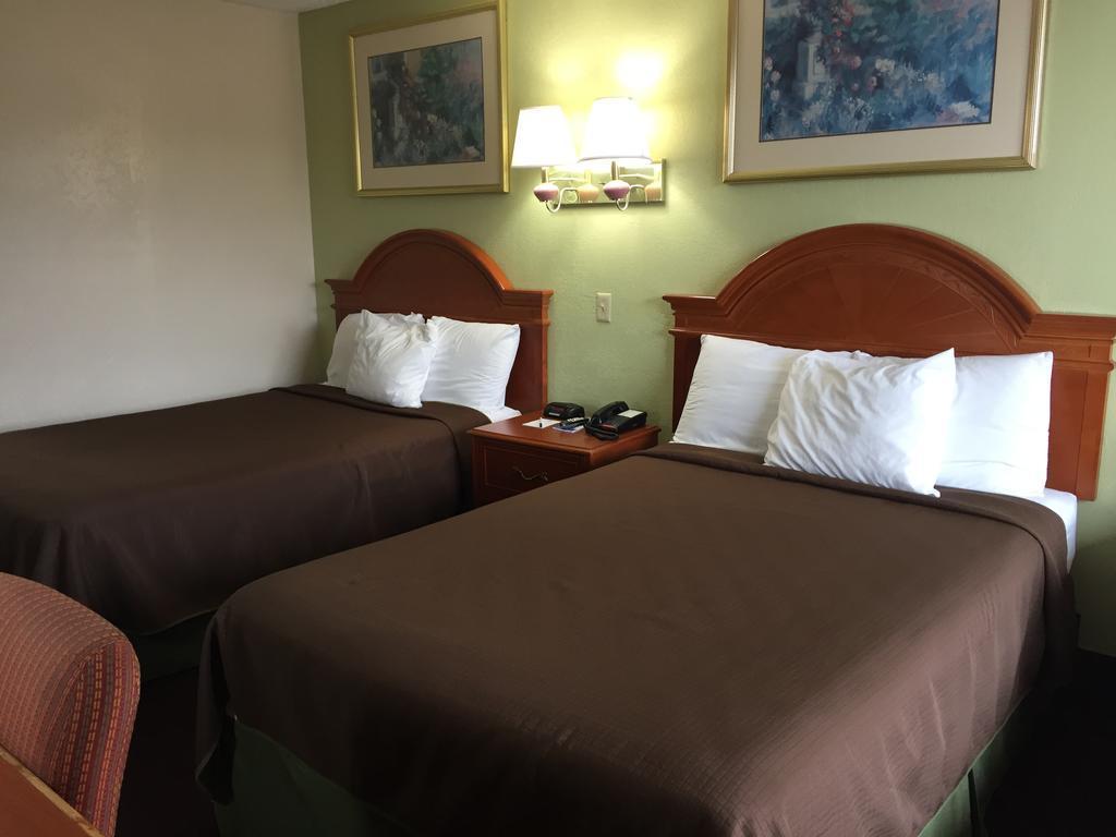 Americas Best Value Inn-Nashville/Airport South Exterior foto