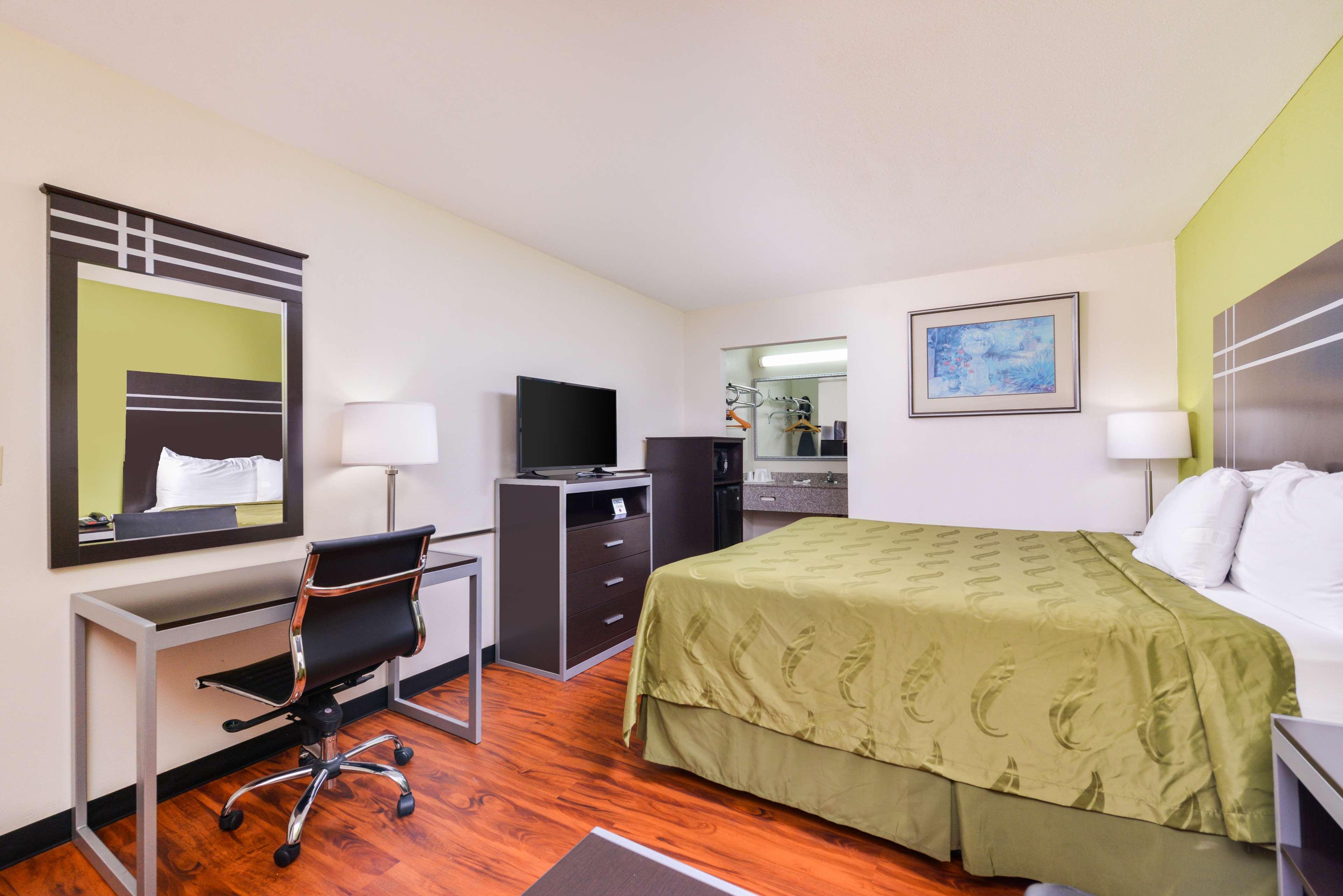 Americas Best Value Inn-Nashville/Airport South Exterior foto