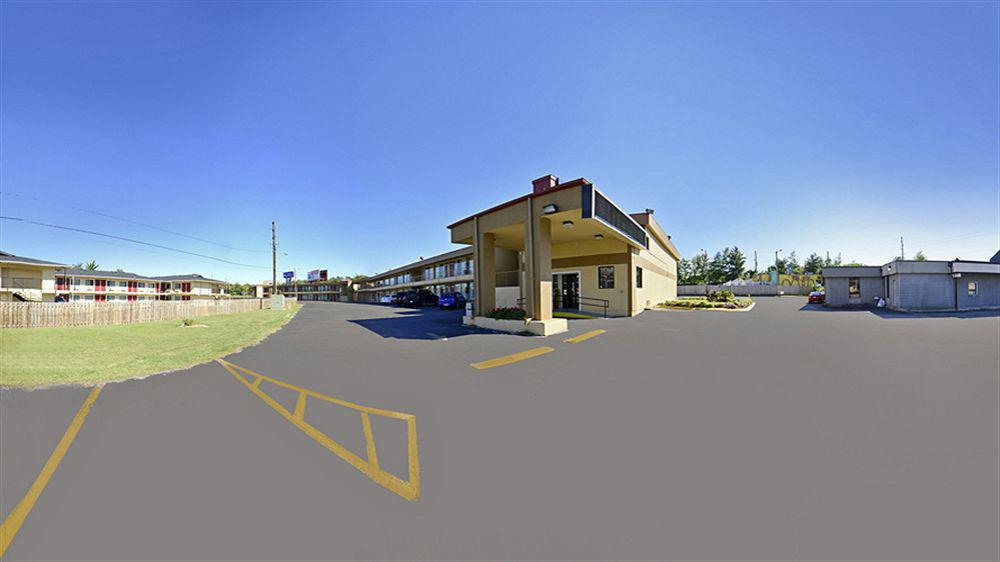 Americas Best Value Inn-Nashville/Airport South Exterior foto